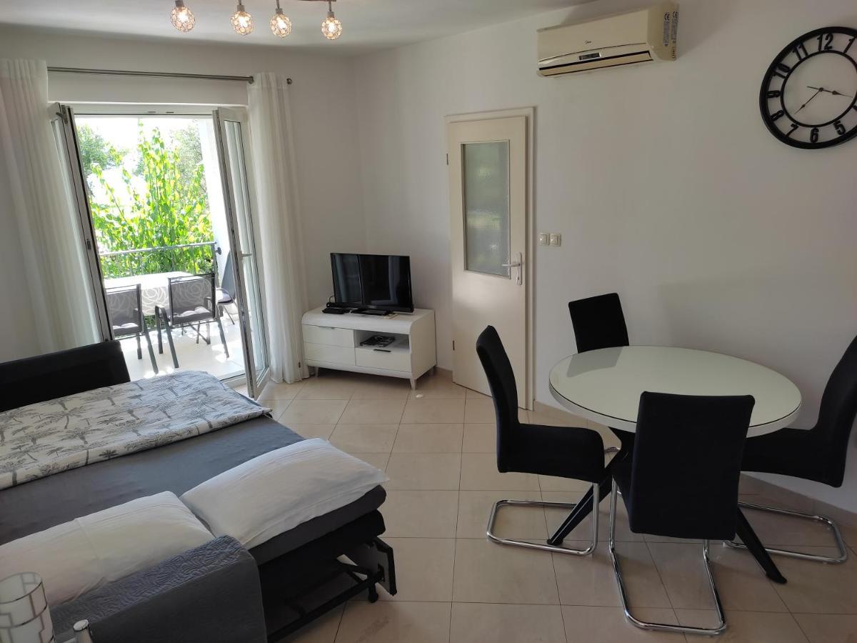 Appartamento Grey House Zara Esterno foto