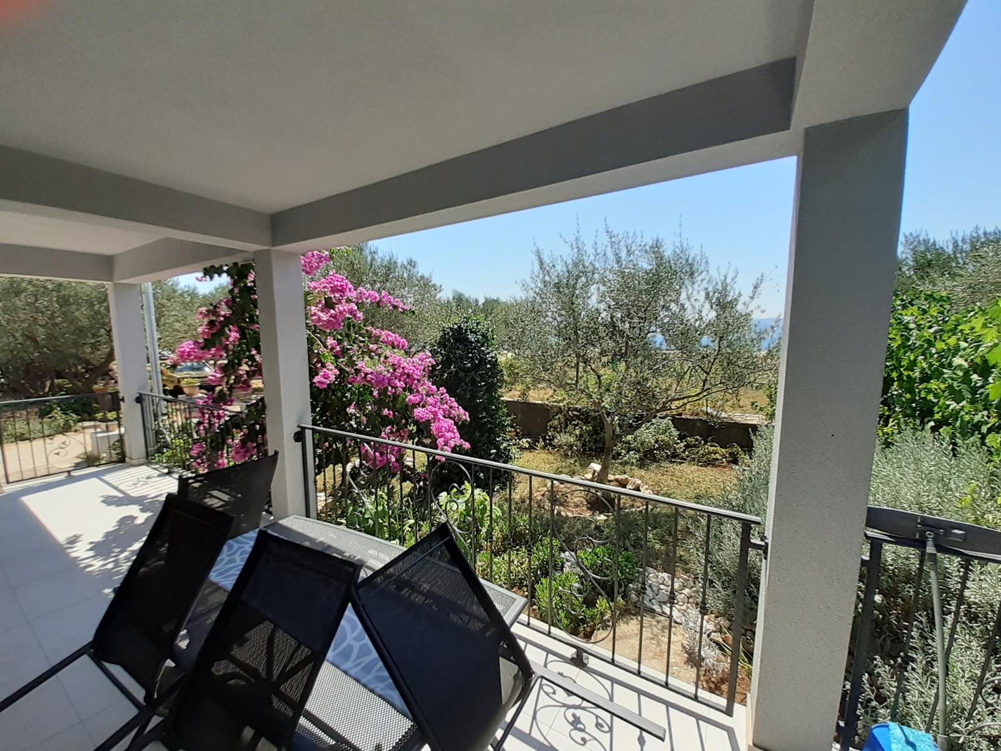 Appartamento Grey House Zara Camera foto